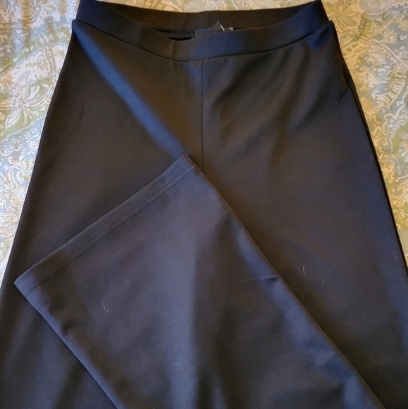 Suzanne Betro Elevated Pull-on Pant - Picture 1 of 6